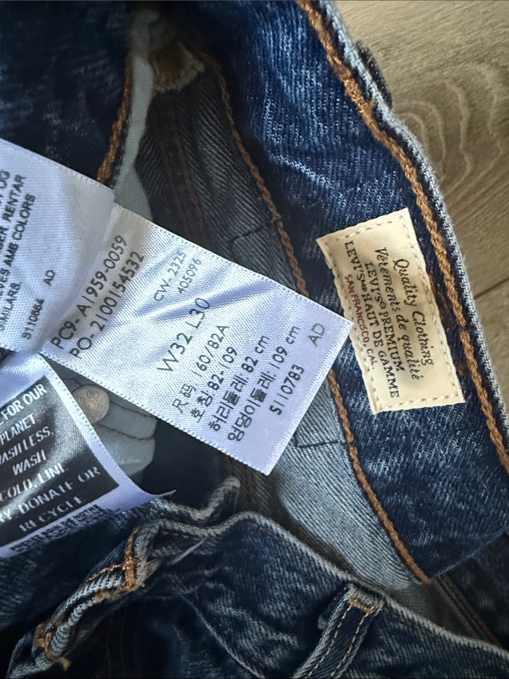 Levi's 501 Annees 90’s jeans size 32 - Picture 7 of 7